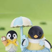 Load image into Gallery viewer, Sylvanian Families Penguin Family
