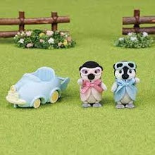 Load image into Gallery viewer, Sylvanian Families Penguin Babies Ride N Play
