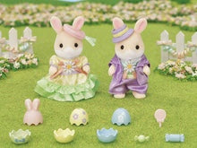 Load image into Gallery viewer, Sylvanian Families Easter Celebration Set
