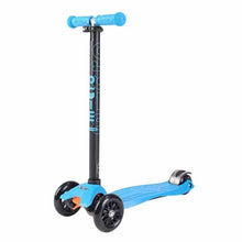 Load image into Gallery viewer, Micro Maxi Deluxe Scooter light blue

